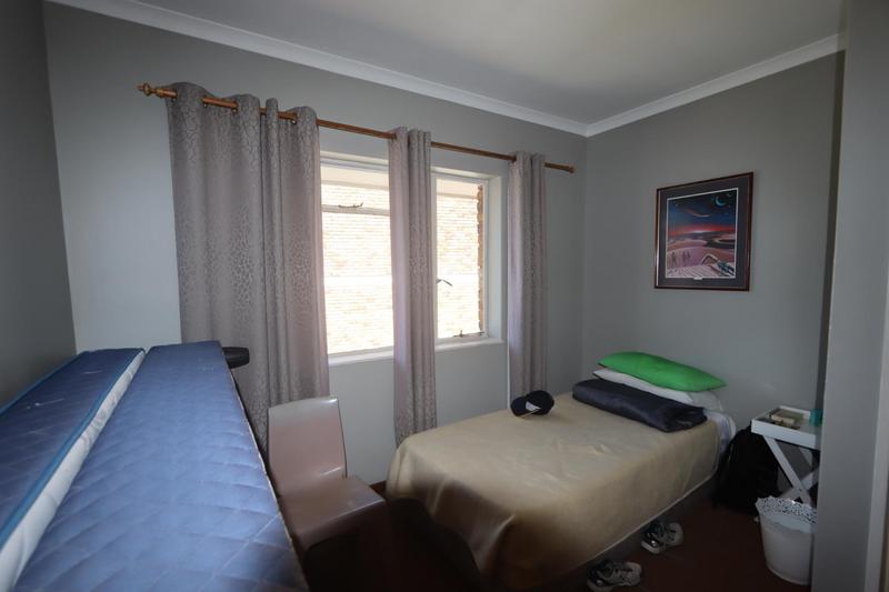 2 Bedroom Property for Sale in Claremont Western Cape